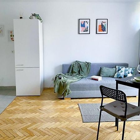 Halby Apartment Chlodna 15 Varşovia Exterior foto