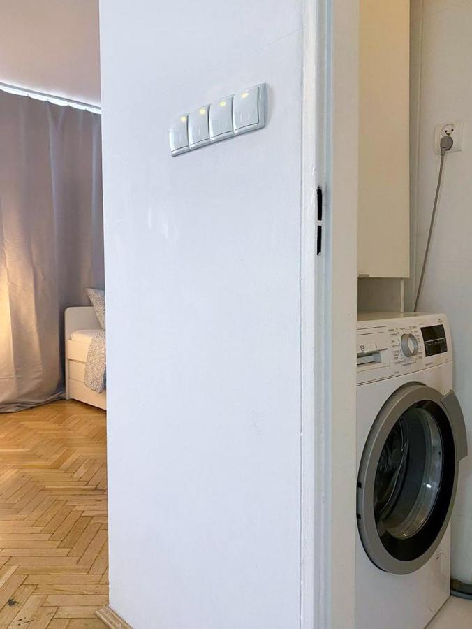 Halby Apartment Chlodna 15 Varşovia Exterior foto
